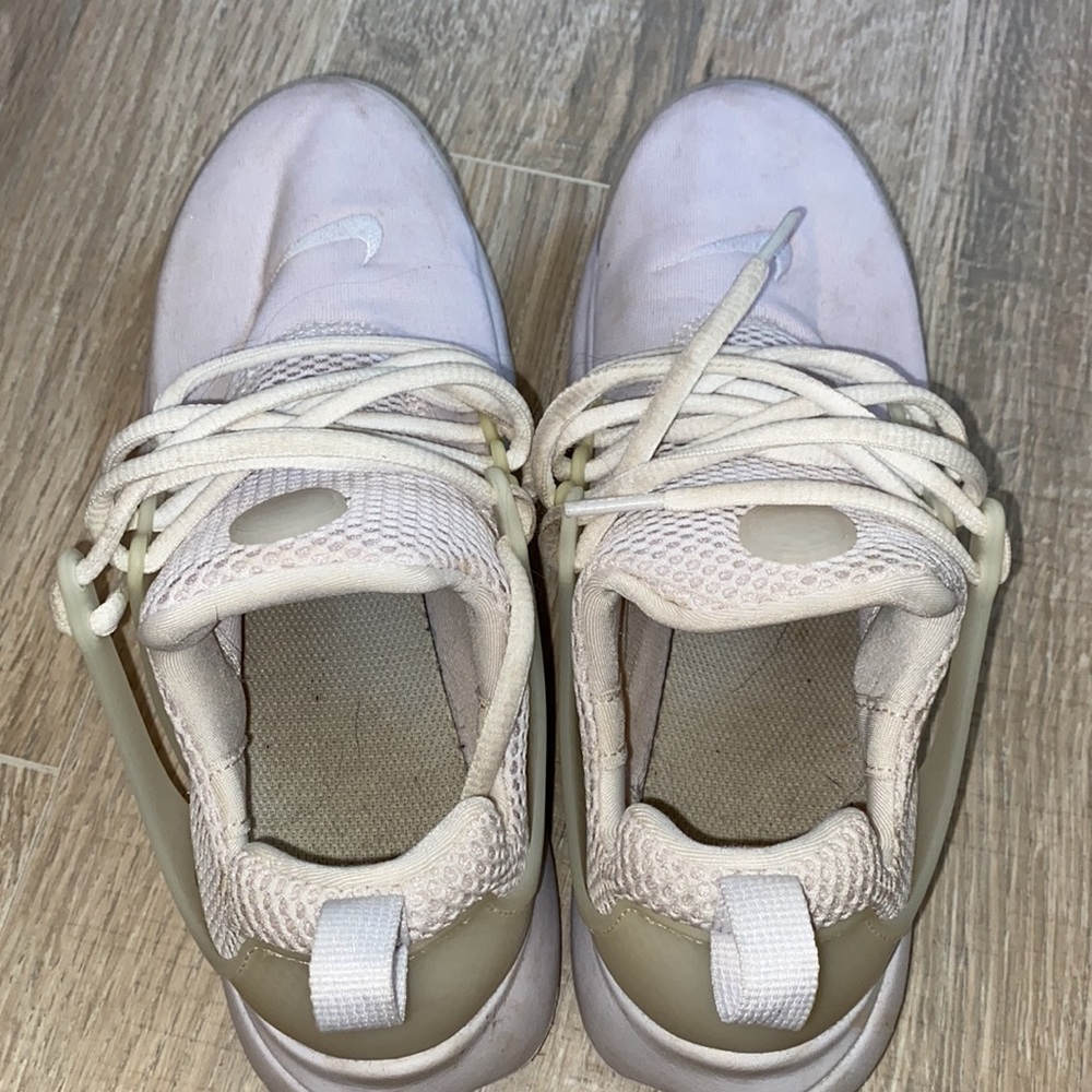 Nike sneakers - Picture 3 of 6
